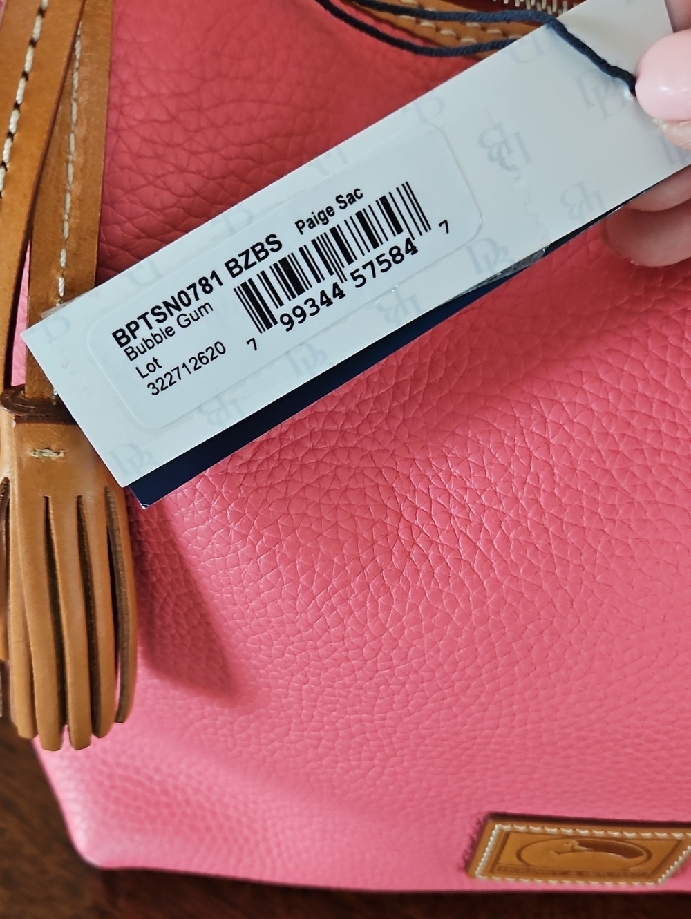 Dooney & Bourke Bubble Gum Pink Pebble Leather 'Paige' Sac - Picture 5 of 12